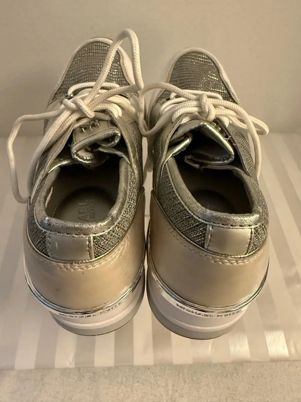 Michael Kors Liv Trainer Metallic Silver & White Sneakers Size 9